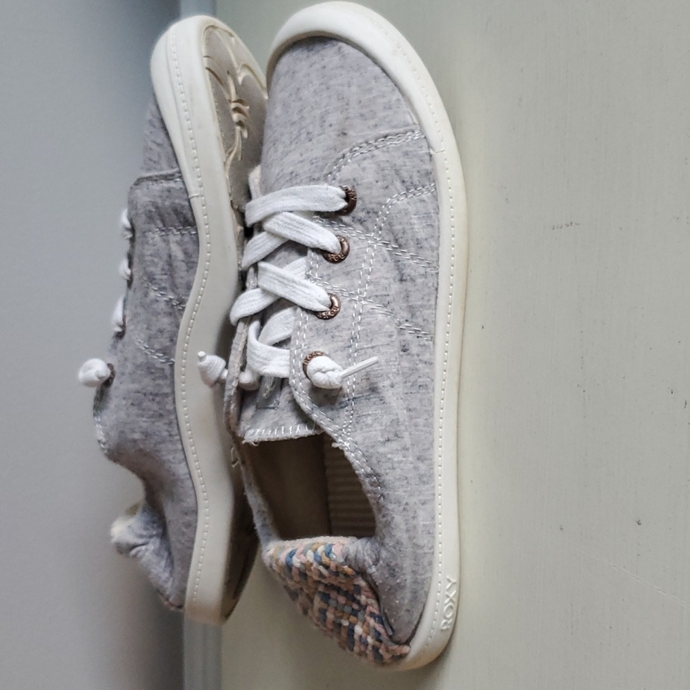 Roxy Shoe's